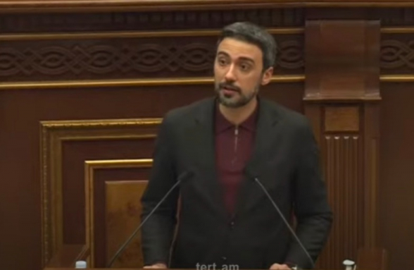 Арам Вардеванян: «Представляете, если в США парламентарий будет говорить с журналистом таким лексиконом, и это останется без последствий?» (видео)